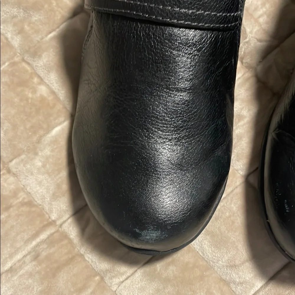 Naturalizer’s Black Leather Shoes - Picture 4 of 4